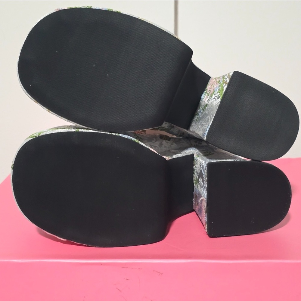 Sugar Thrillz Dolls Kill ‘FAIREST OF ALL’ Brocade Platform Boots NEW 9 - Picture 9 of 10